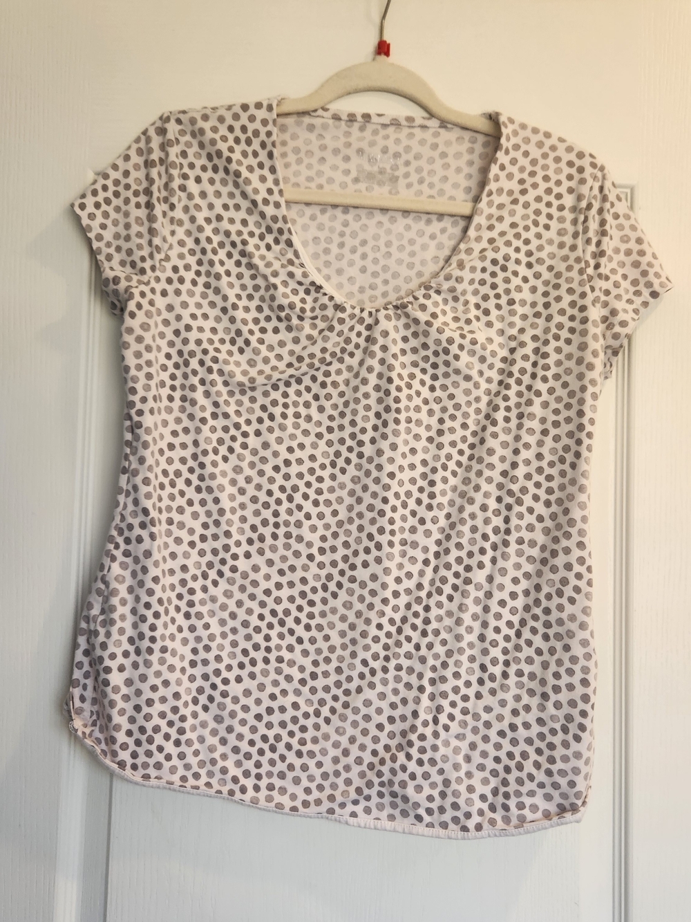 Merona White Scoop Neck Blouse with Gray Polka Dots L Euc